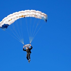 开云体育全站-疫情后中国现场直播篮球比赛人气回升，市场逐步回暖，篮球赛直播时间表2020中国